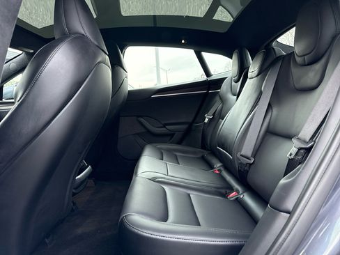 Used 2022 Tesla Model S Standard Range image 22
