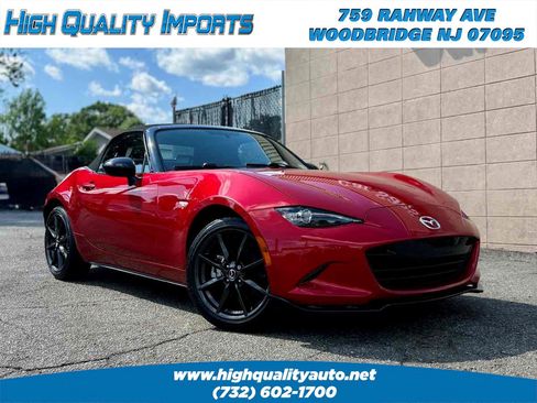 Used 2016 MAZDA MX-5 Miata Club RWD image 5