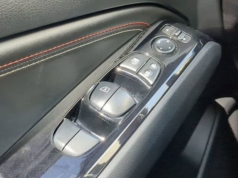 Used 2023 Nissan Altima 2.0 SR FWD image 28