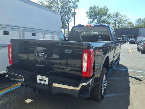 Used 2025 Ford F350 XLT w/ FX4 Off-Road Package image 6