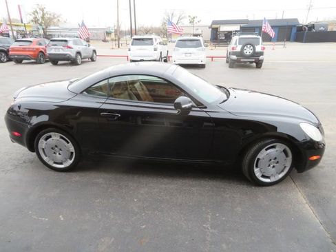 Used 2002 Lexus SC 430 Convertible image 4