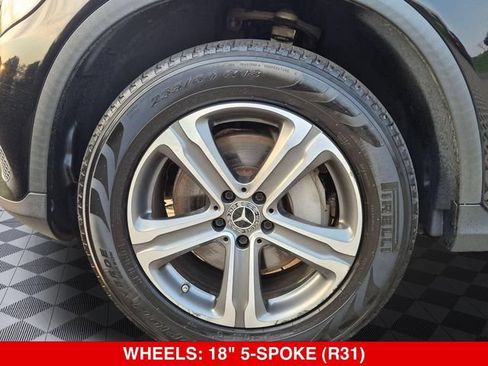 Used 2019 Mercedes-Benz GLC 300 4MATIC image 9