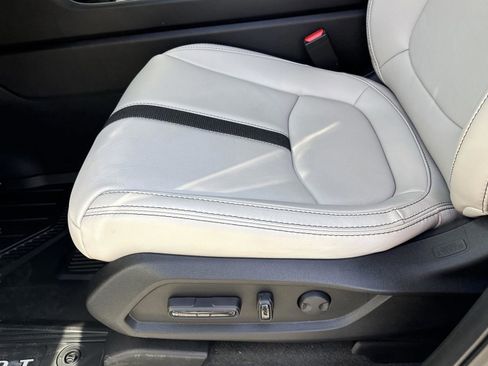 Certified 2026 Honda Pilot EX-L image 15
