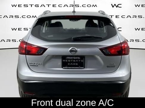 Used 2017 Nissan Rogue Sport SL w/ SL Premium Package image 4