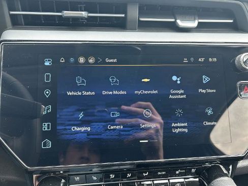New 2027 Chevrolet Bolt RS FWD image 12