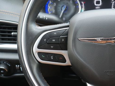 Used 2021 Chrysler Pacifica Pinnacle AWD/4WD image 14