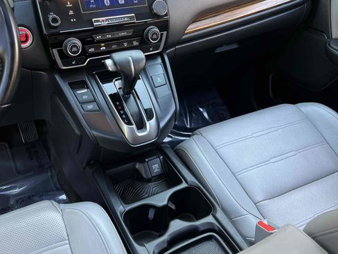 Used 2018 Honda CR-V Touring image 70