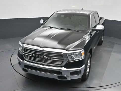 Used 2024 RAM 1500 Laramie AWD/4WD image 40