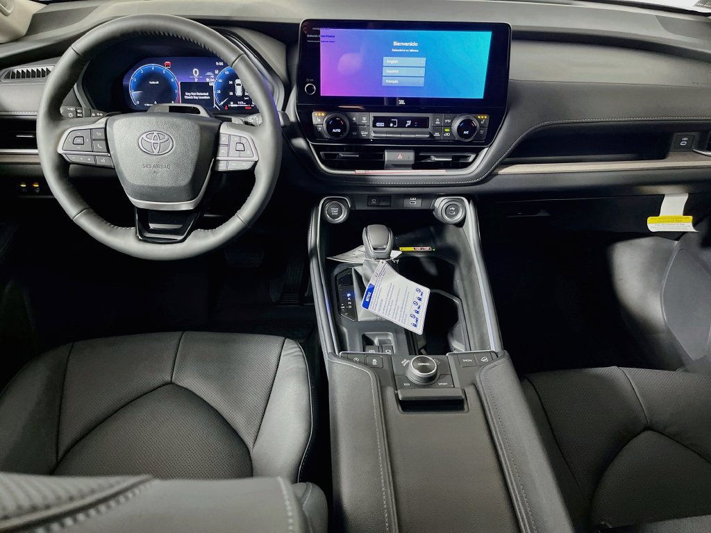 New 2026 Toyota Grand Highlander AWD image 25