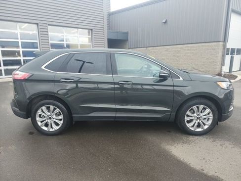 Used 2023 Ford Edge Titanium w/ Class II Trailer Tow Package AWD/4WD image 4