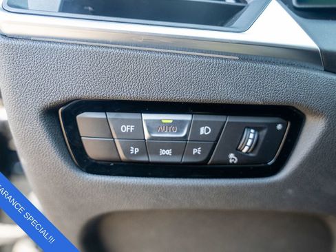 Used 2023 BMW 330i xDrive Sedan w/ Premium Package image 20