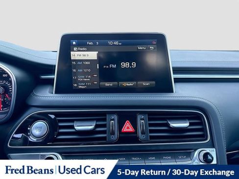 Used 2021 Genesis G70 2.0T image 16