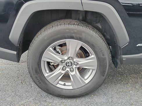 Certified 2025 Toyota RAV4 XLE image 5