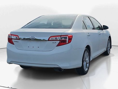Used 2013 Toyota Camry XLE FWD image 6