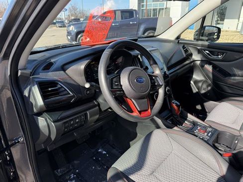 Used 2023 Subaru Forester Sport image 2