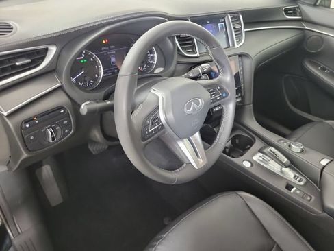 Certified 2025 INFINITI QX55 Luxe w/ Cargo Package AWD/4WD image 24