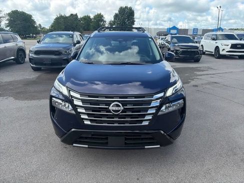 Used 2026 Nissan Rogue Platinum w/ Platinum Premium Package AWD/4WD image 9