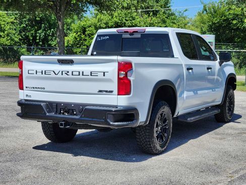 Certified 2023 Chevrolet Silverado 1500 ZR2 w/ Technology Package AWD/4WD image 7