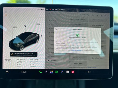 Used 2021 Tesla Model 3 Long Range AWD/4WD image 33