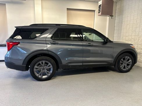 Used 2023 Ford Explorer XLT w/ Equipment Group 202A AWD/4WD image 44