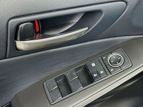 Used 2021 Lexus IS 350 F Sport image 16