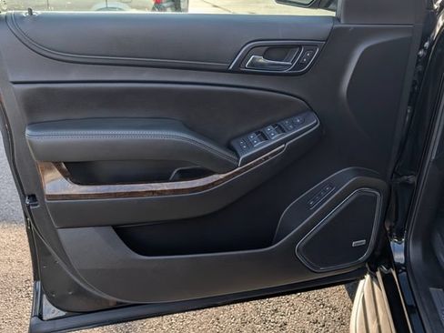 Used 2018 Chevrolet Tahoe LT RWD image 18