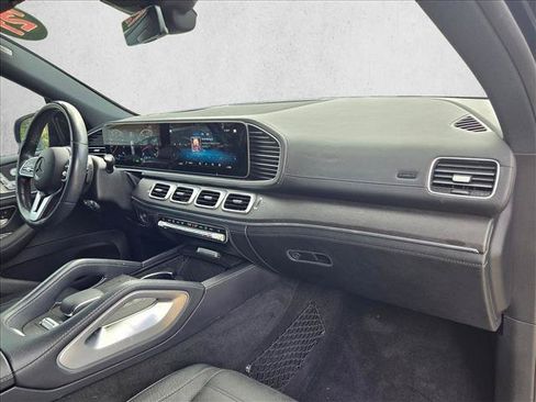 Used 2021 Mercedes-Benz GLE 580 4MATIC image 18