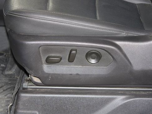 Used 2024 Chevrolet Silverado 1500 LTZ image 18