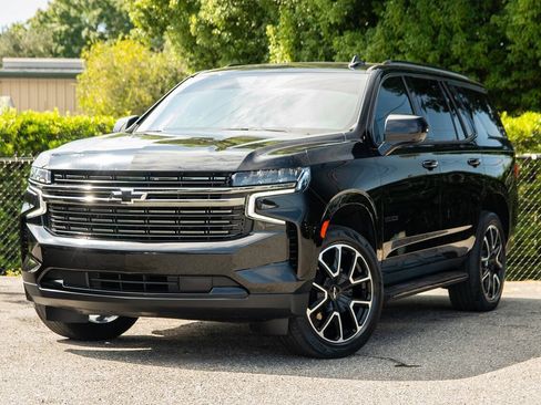Used 2021 Chevrolet Tahoe RST RWD image 1
