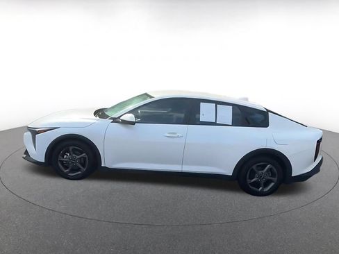 Used 2025 Kia K4 FWD image 8