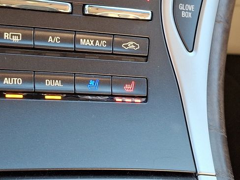 Used 2020 Lincoln Nautilus Reserve image 26