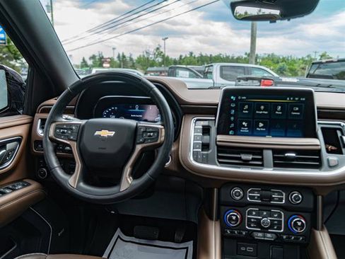 Used 2024 Chevrolet Suburban High Country w/ Advanced Technology Package image 50