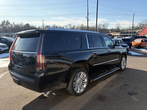 Used 2016 Cadillac Escalade ESV Platinum image 7