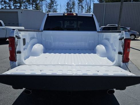 Used 2025 RAM 1500 Laramie AWD/4WD image 13