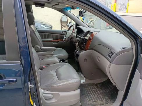 Used 2004 Toyota Sienna XLE image 14