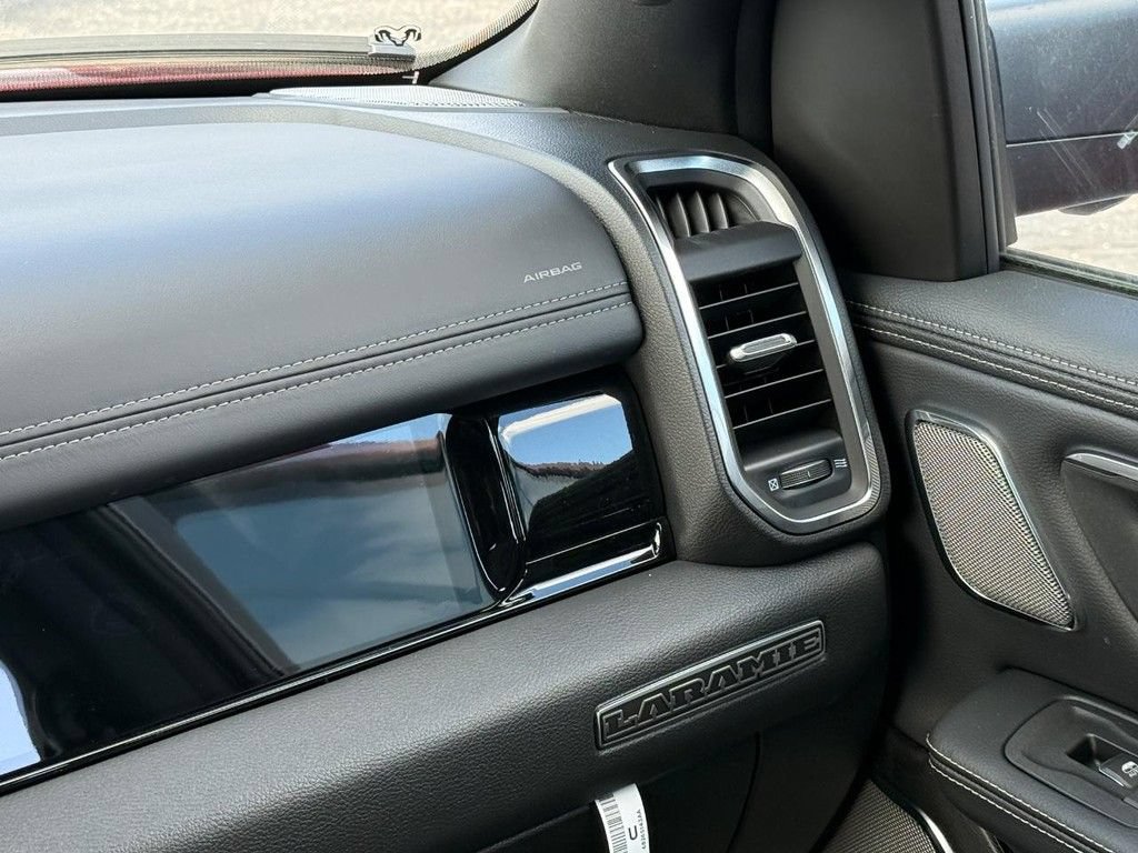 New 2026 RAM 1500 Laramie w/ Night Edition AWD/4WD image 10