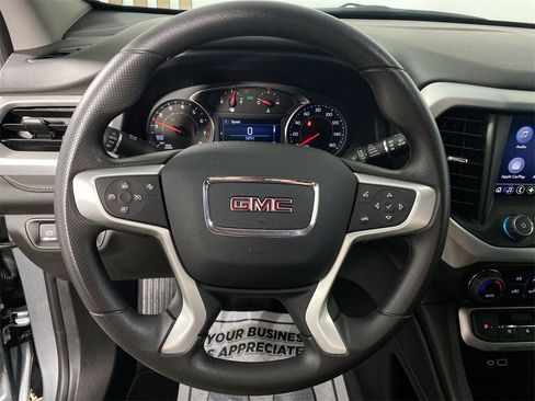 Used 2023 GMC Acadia SLE w/ Driver Convenience Package image 14