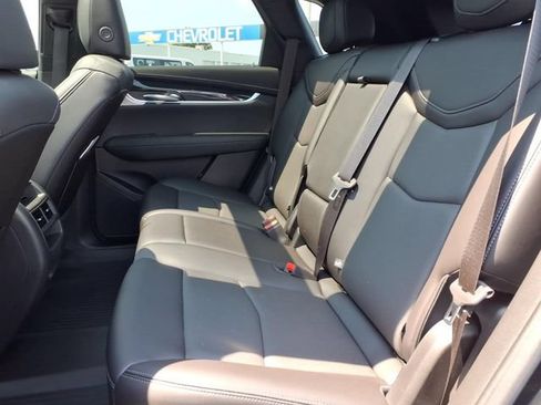 Certified 2023 Cadillac XT5 Premium Luxury FWD image 13