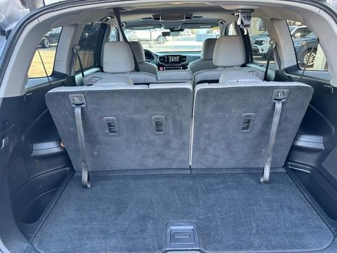 Used 2022 Honda Pilot Touring image 22