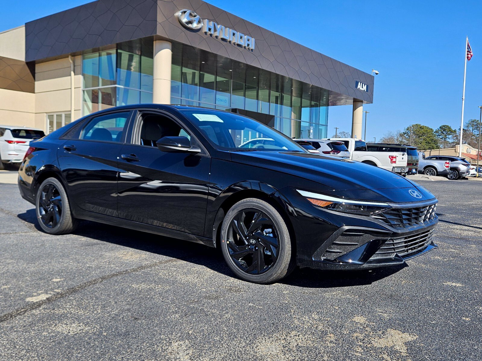 New 2026 Hyundai Elantra SEL FWD image 1