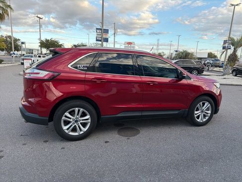 Used 2020 Ford Edge SEL w/ Convenience Package image 4