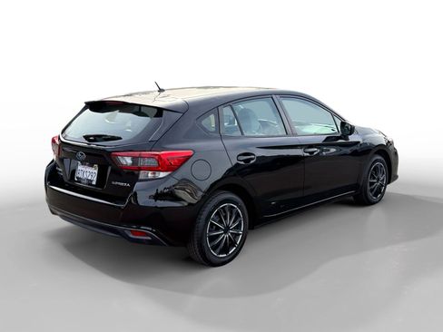 Used 2020 Subaru Impreza 2.0i image 5