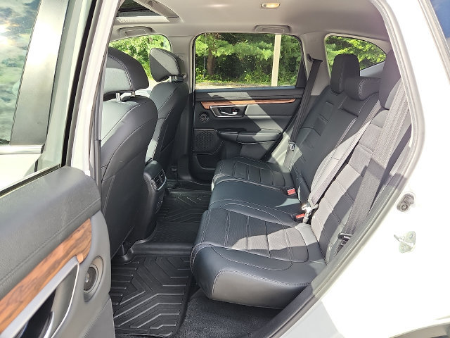 Used 2021 Honda CR-V Touring image 11