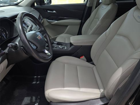 Certified 2023 Cadillac XT4 Luxury w/ Cold Weather Package FWD image 26