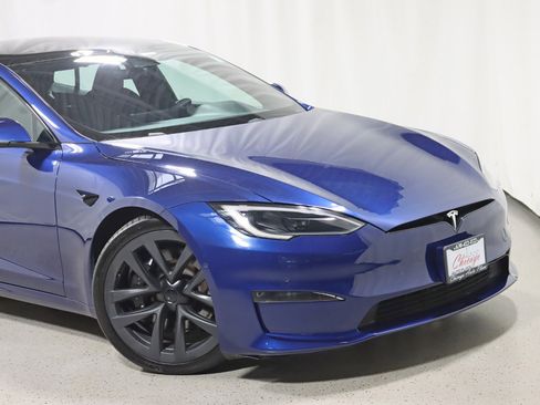 Used 2022 Tesla Model S image 2