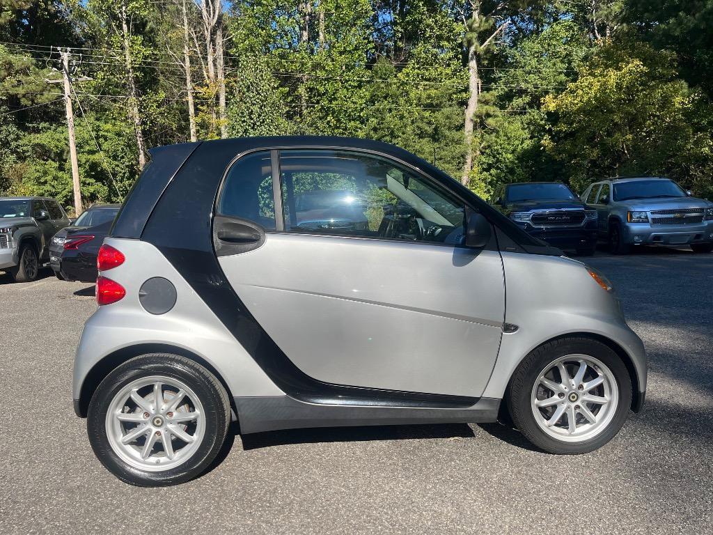 Used 2008 smart fortwo pure RWD image 4