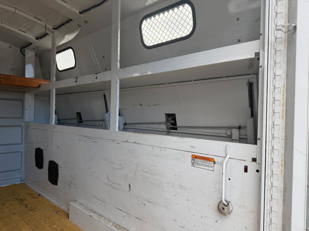 Used 2017 Ford E-350 and Econoline 350 Super Duty RWD image 14