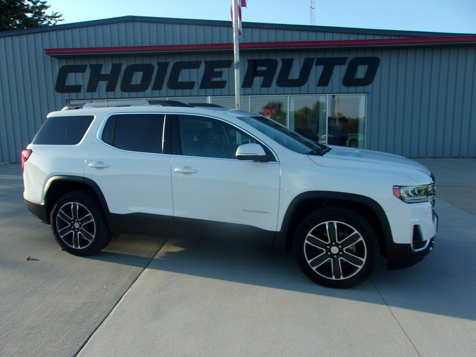 Used 2020 GMC Acadia SLT w/ Driver Alert Package II AWD/4WD image 2