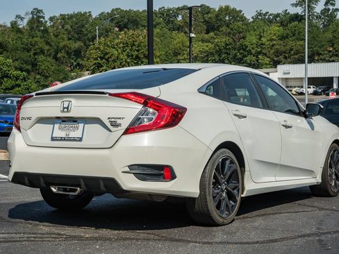 Used 2021 Honda Civic Sport image 4