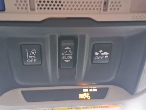 Used 2020 Subaru Forester Limited w/ Popular Package #3 image 32